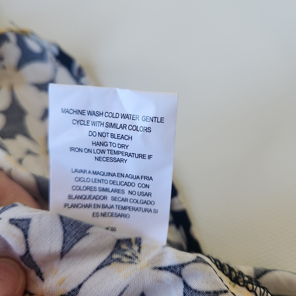 As U Wish Navy Floral Button-Front Dress with Yellow Accents Daisies - Picture 8 of 8